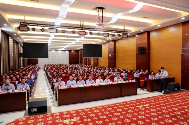 初心不变 实干为先 | 太阳集团官网隆重召开2022年半年度总结表彰大会